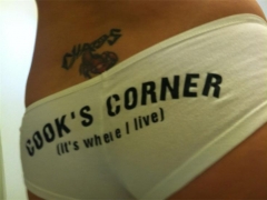 cooks-corner-hot-panties